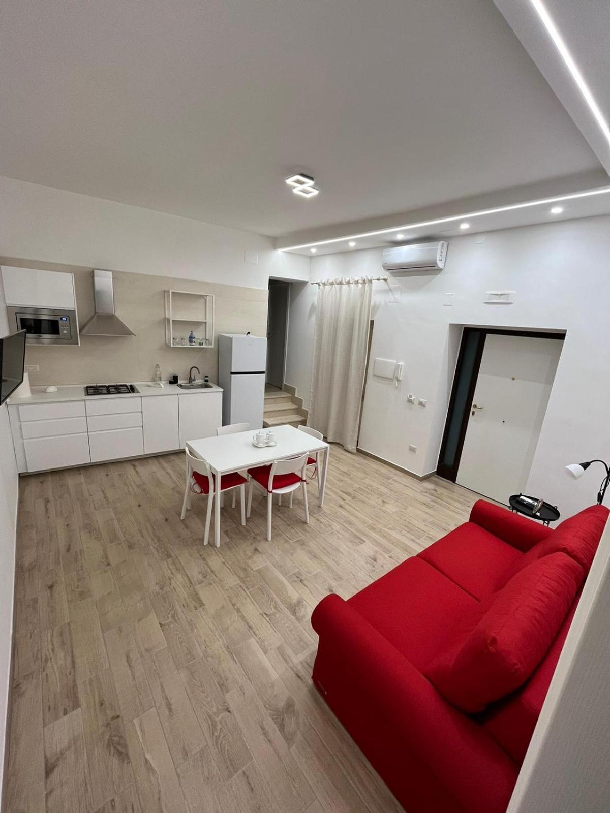 Ugaria Apartment Torre Annunziata Bagian luar foto